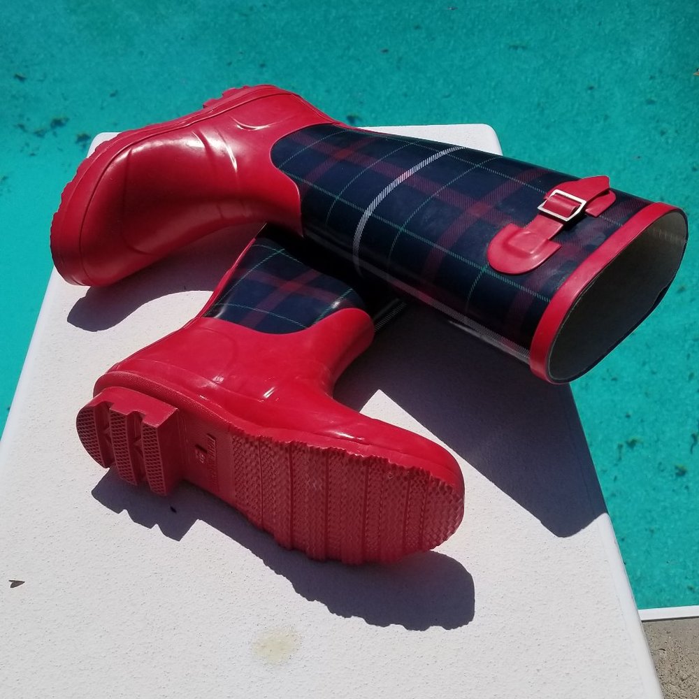 Rain boots